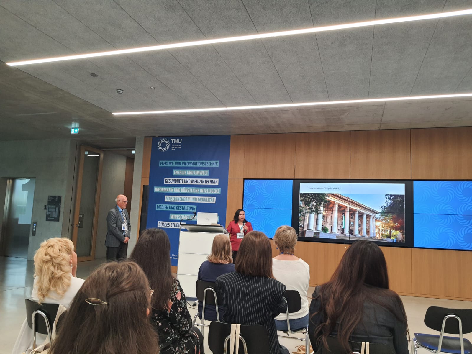 ФОРУМ THU GLOBAL WEEK 2025 снимка 8